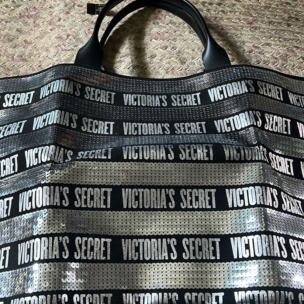 NWT Victoria’s Secret silver and black bag